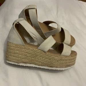 Great condition platform espadrille sandals